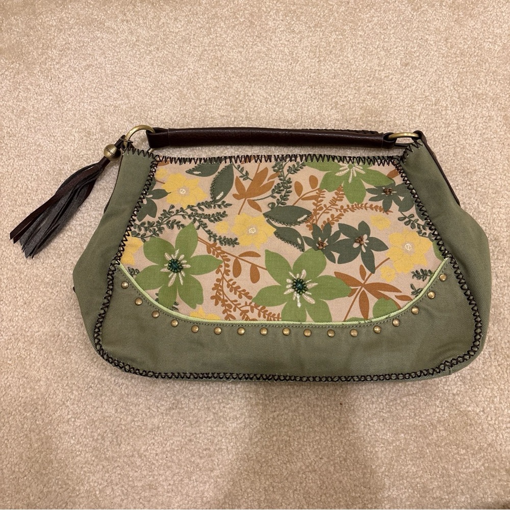 Tommy Hilfiger Women's Handbag Green Floral Pattern Embroidered Magnetic Closure
